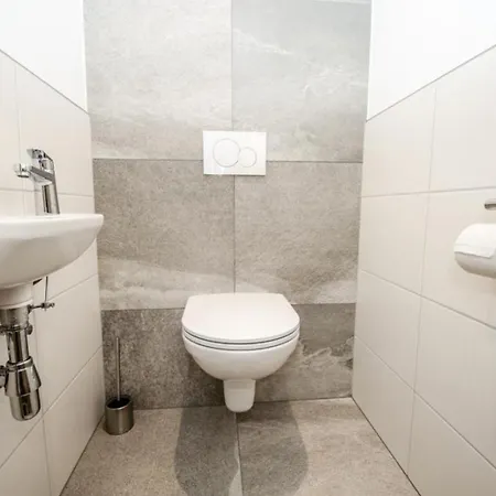 בית נופש Haus Schnoell 8 מיטרסיל